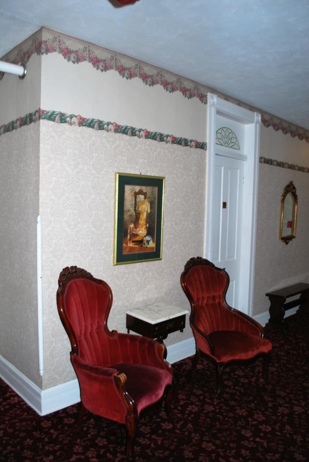 The Historic Park Hotel Put-in-Bay Exterior foto